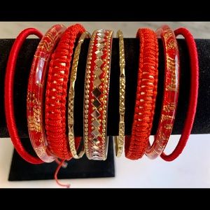 NWOT Bangle Bracelet Set